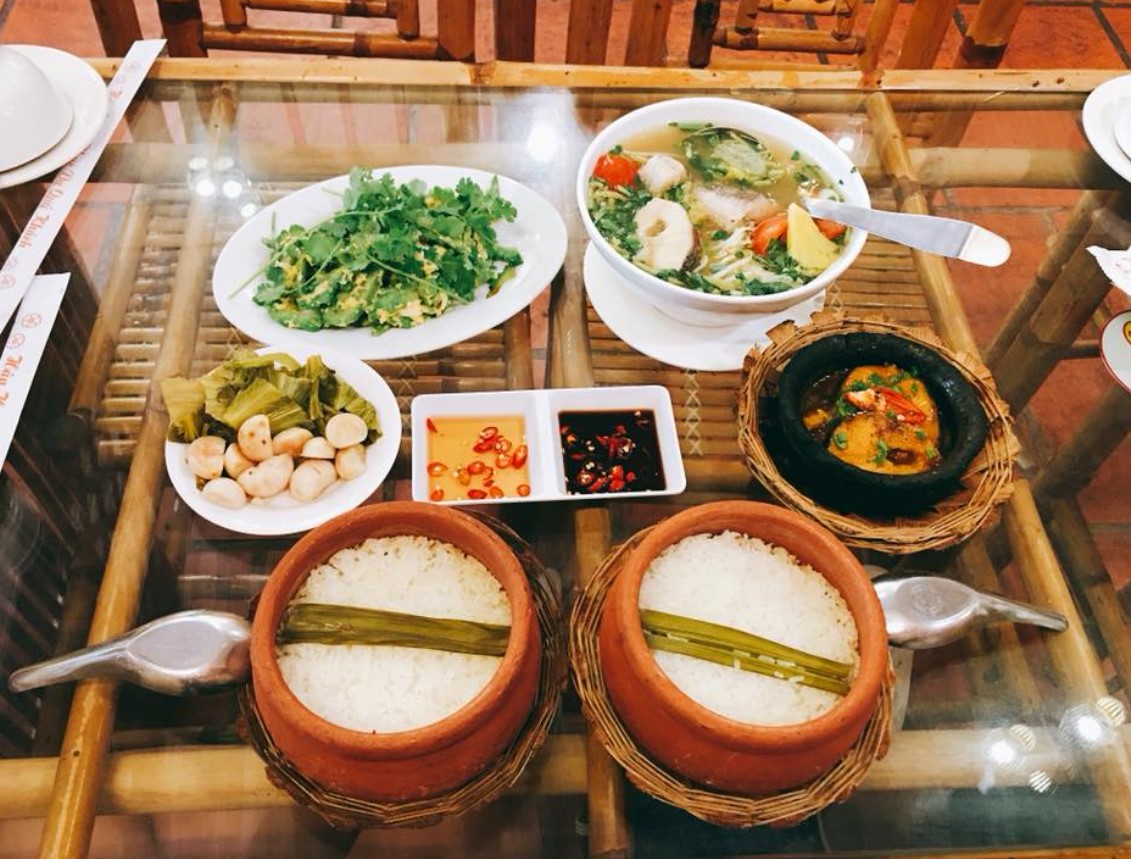 Quán Cơm Niêu Bình Dương